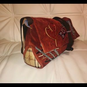 Burberry 💯 Authentic